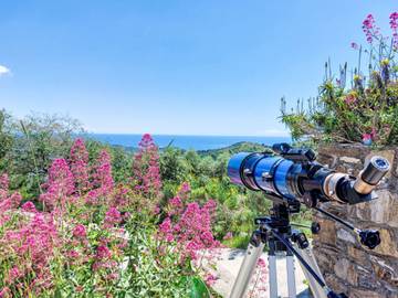 Ferienhaus für 8 Personen, mit Balkon und Garten sowie Ausblick in Ligurien