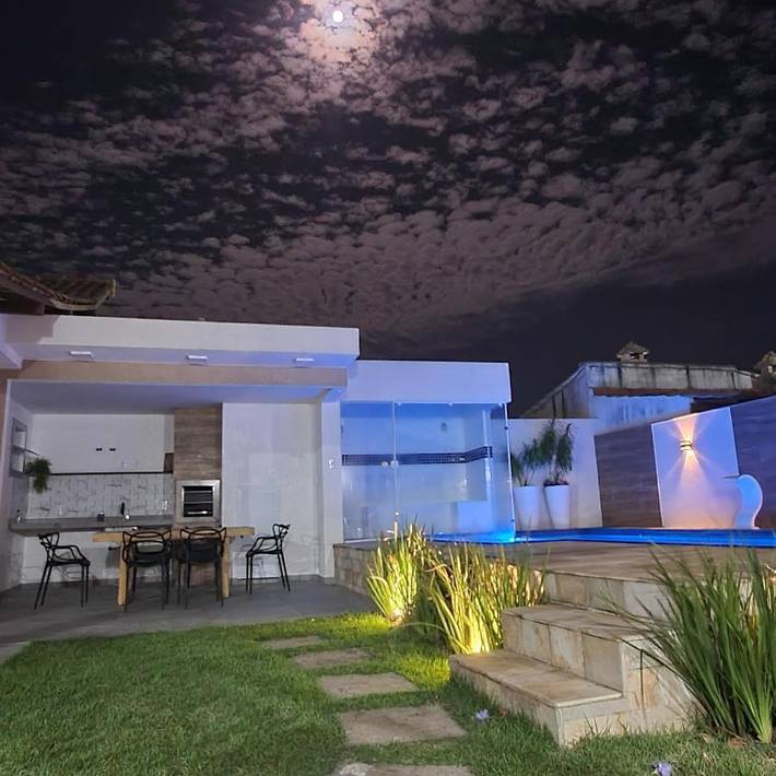 Casas e apartamentos de temporada para 10 pessoas, com piscina e jardim, com animais de estimação em São João da Barra