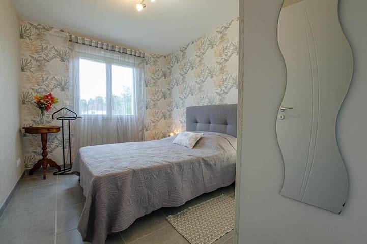 Location de vacances pour 6 personnes, avec Jacuzzi et Jardin dans Savières - 4