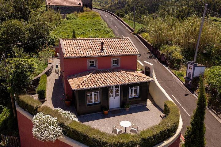 Ferienhaus für 2 Personen, mit Garten und Terrasse - 1