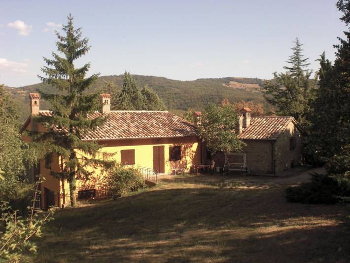 Location de vacances pour 6 personnes, avec Balcon ainsi que Jardin et Piscine à Città di Castello - 2