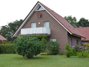 Ferienwohnung für 2 Personen, mit Garten und Balkon in Uplengen