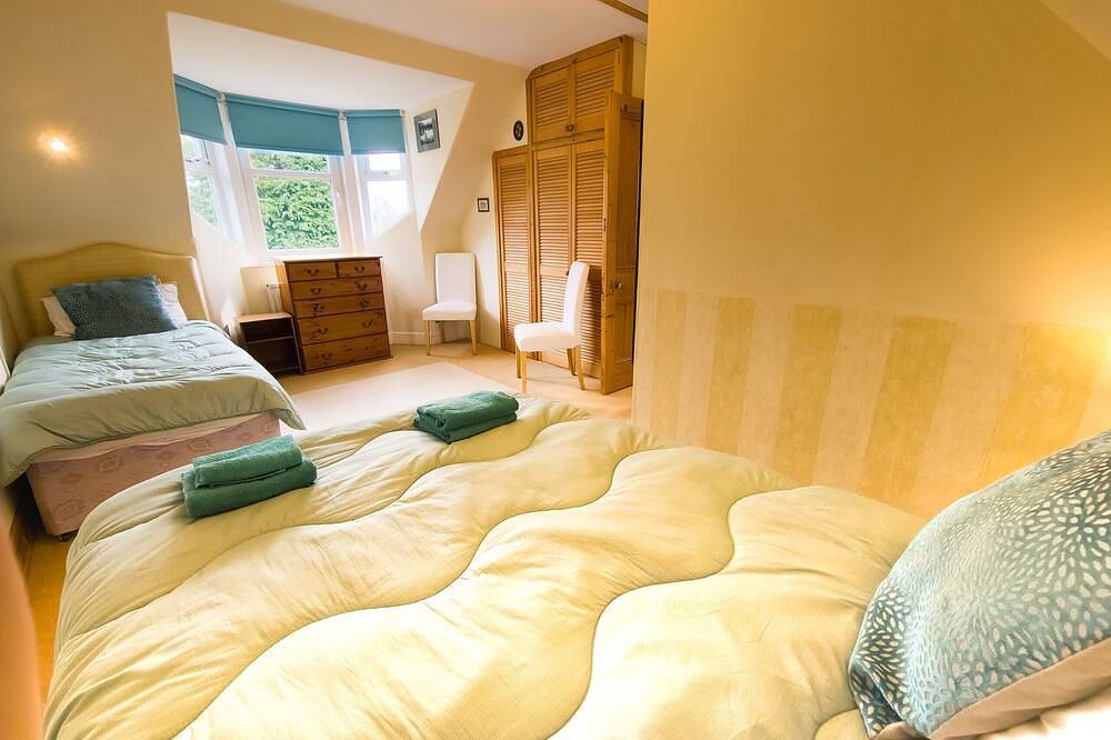 Birchview- central Aviemore accommodation with garden. in Aviemore, Highlands