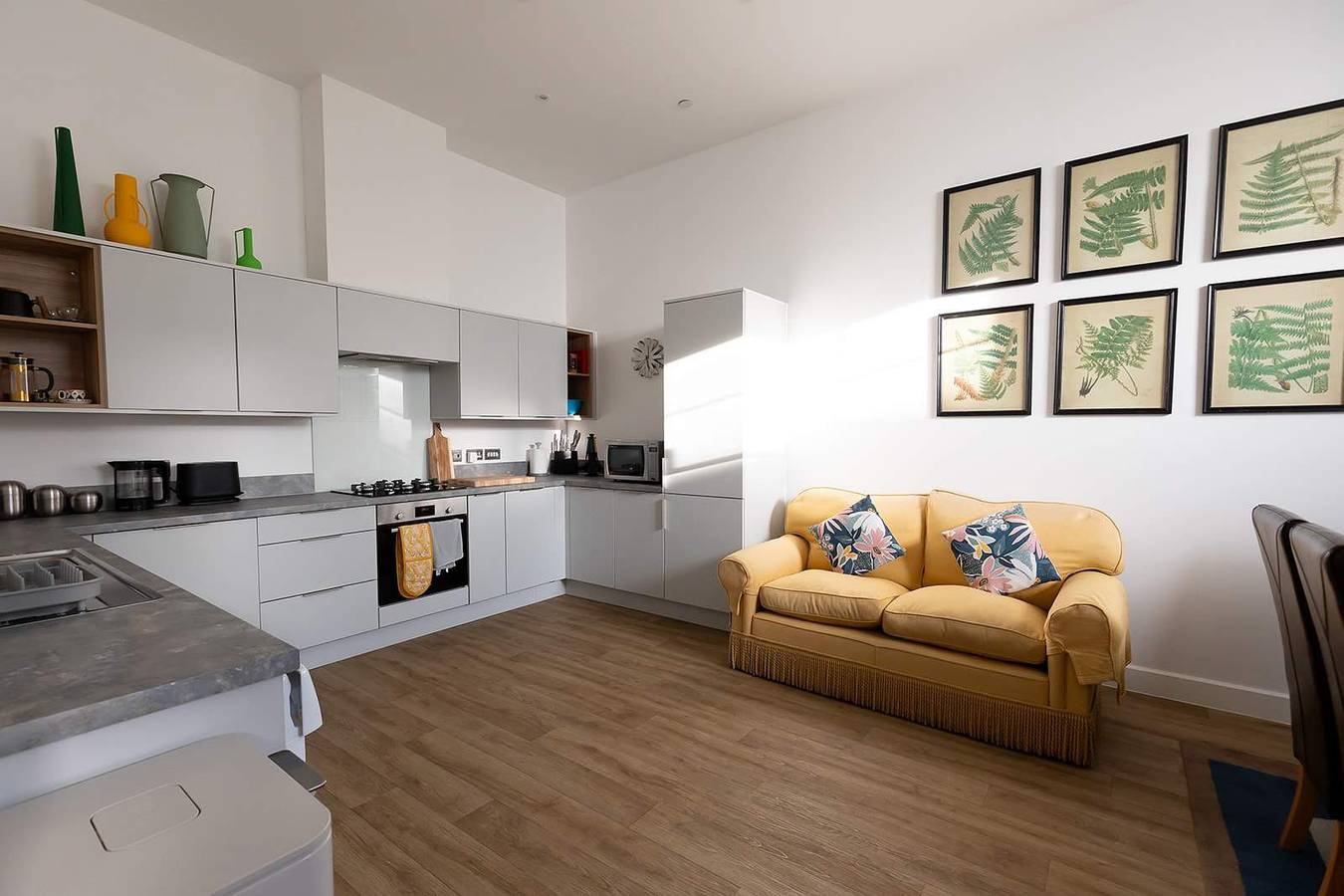 Grade Ii mill townhouse Leeds | Parking | Sleeps 6 in Leeds, Westliches Yorkshire