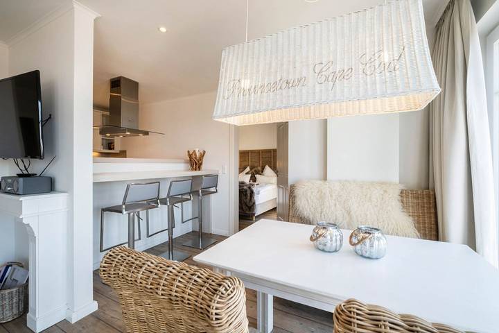 Ganze Wohnung, Weisse Villa - Apartment für bis zu 4 Personen am Hafen von Büsum in Hafen Büsum, Büsum