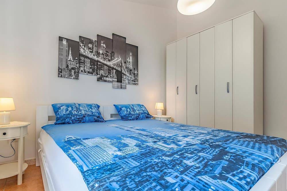 Appartamento intero, Accogliente appartamento con 2 camere. in Premantura, Costa meridionale dell´Istria