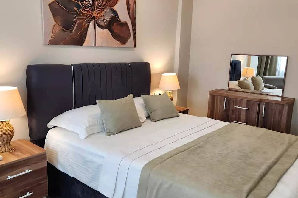 Traumhaus mitten in der City 60 Meter zum Meer in Kusadasi, Provinz Aydın