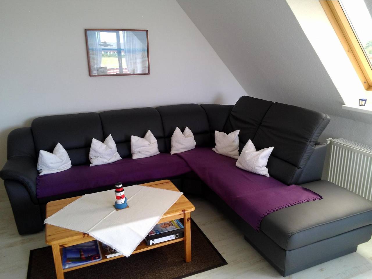 Ganze Ferienwohnung, Moderne Ferienwohnung mit Balkon in Strandnähe in Friedrichskoog-Spitze, Friedrichskoog