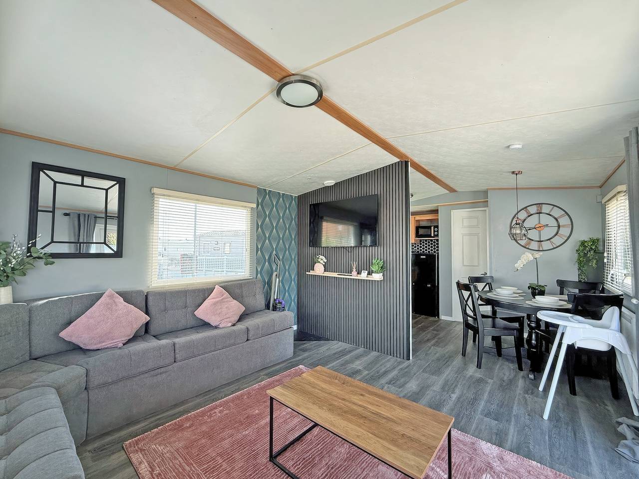 Palm Grove 3 - Ukc9558 in Chapel St. Leonards, Lincolnshire