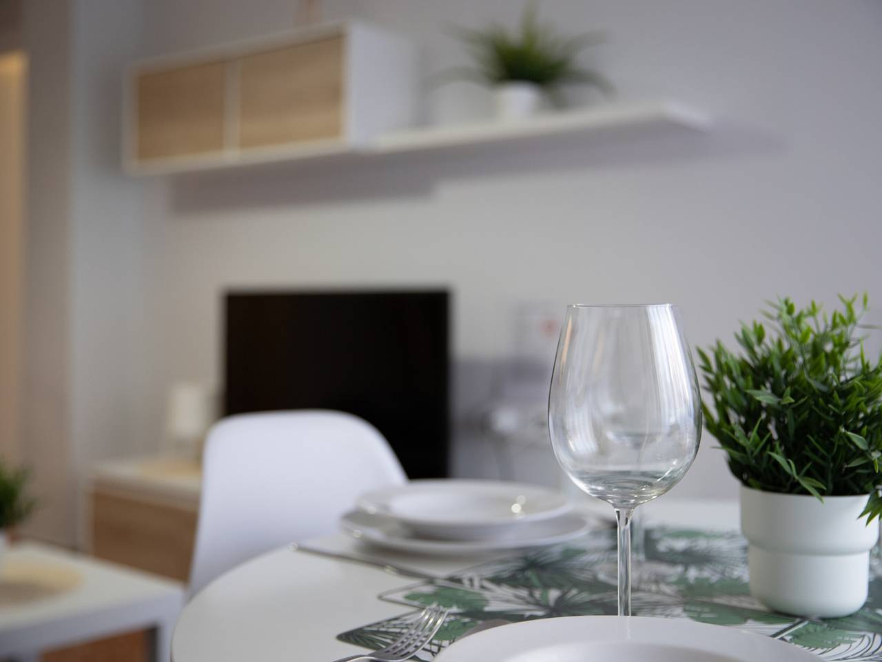 Appartement entier, Confort Moderne: 4 pers. à Albelda in Albelda de Iregua, La Rioja Province