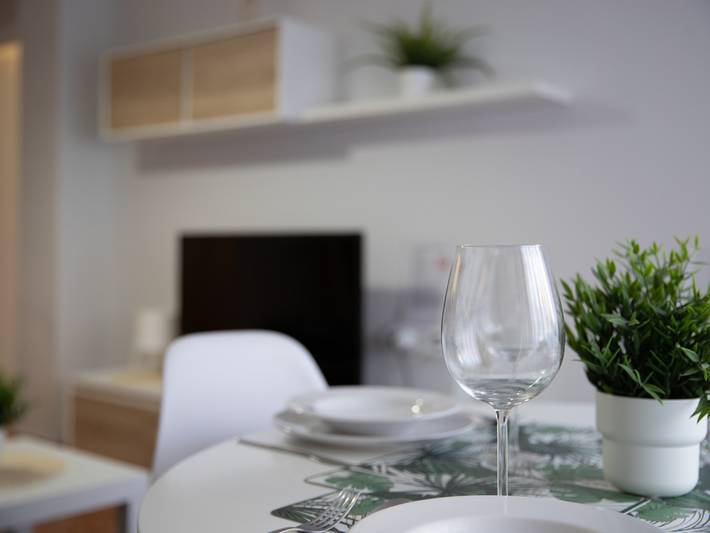 Entire apartment, Modern Comfort: 4 people in Albelda in Albelda de Iregua, La Rioja Province