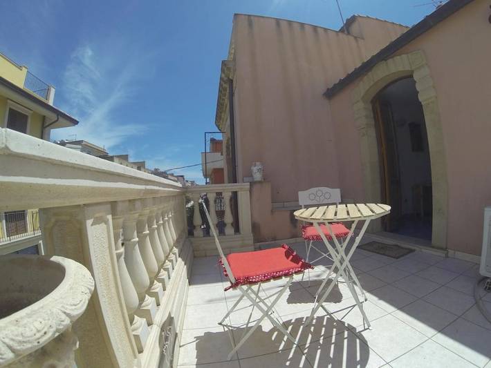 Ferienhaus für 2 Personen, mit Terrasse und Ausblick - 1