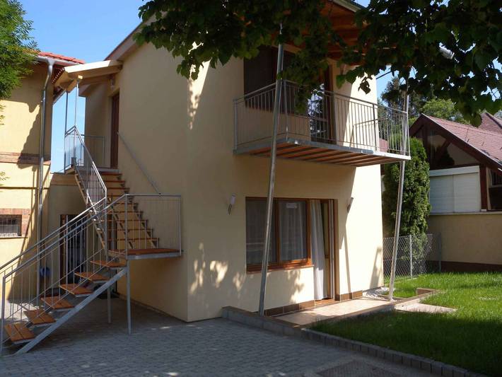 Holiday apartment for 4 people, with garden - 1