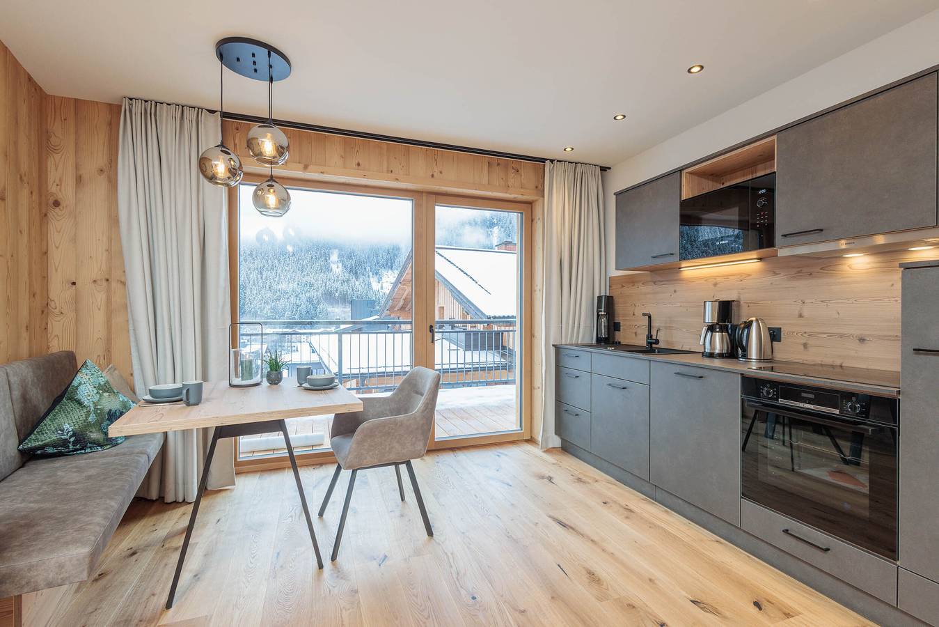 Appartamento intero, Appartamento 'Mountain Suite Nr°204' con vista sulle montagne, giardino in comune e Wi-Fi in Großarl, Ski Amadé