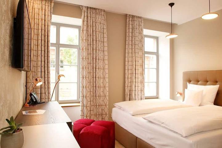 Ferienhaus für 2 Personen, mit Sauna und Terrasse in Landau