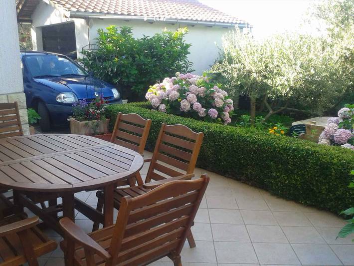 Ferienwohnung für 7 Personen, mit Garten