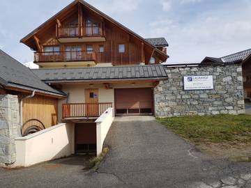 Gîte pour 12 personnes, avec sauna ainsi que balcon et bassin pour enfant à Fontcouverte-la-Toussuire