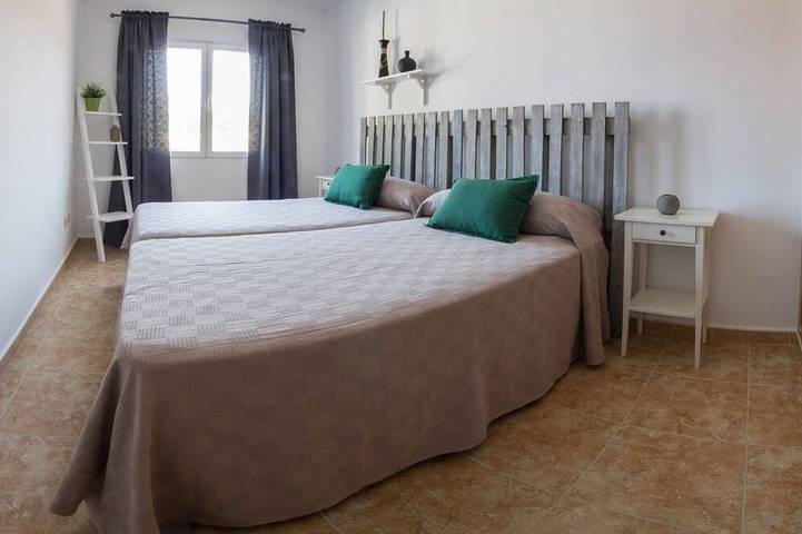 Gîte pour 9 personnes, avec terrasse et piscine à Gálvez - 2