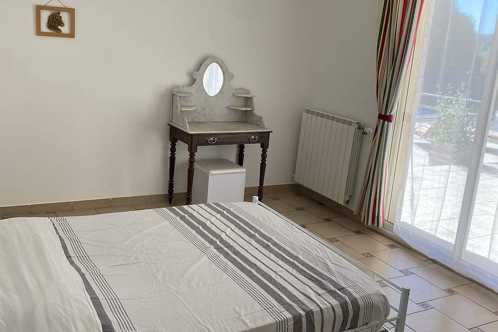Villa provençale climatisée avec piscine privée in Cavillargues, Région de Nîmes