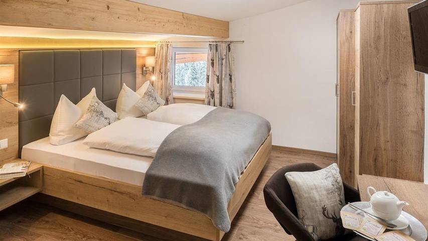 Hütte für 2 Personen, mit Sauna und Balkon sowie Garten im Lechtal - 2