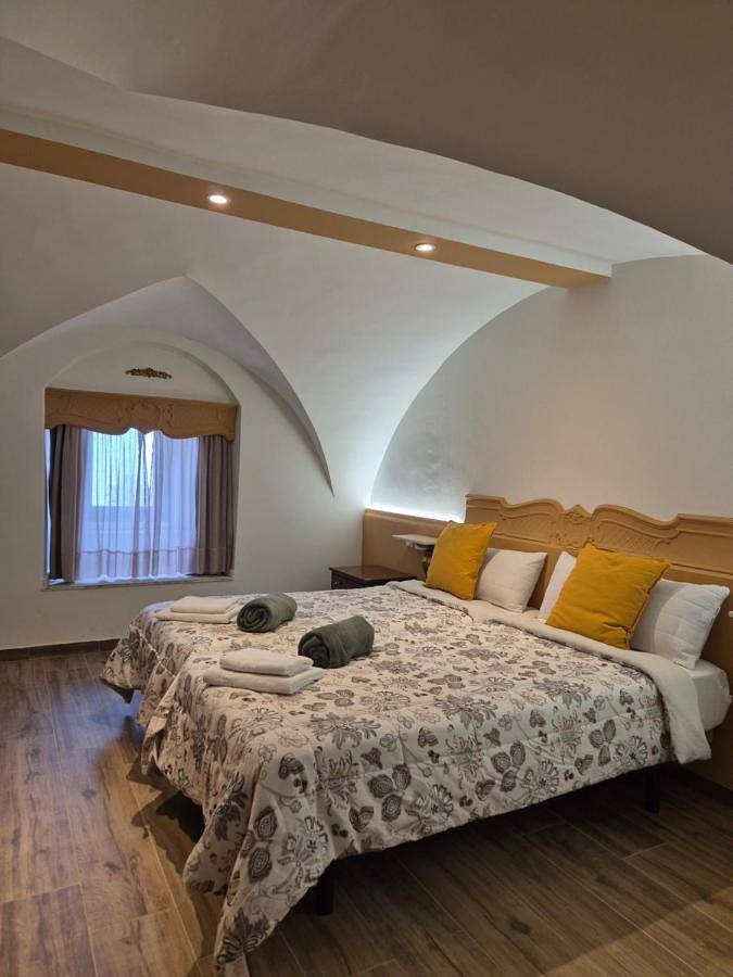 Villa with Private Pool in Cáceres, Provincia de Cáceres