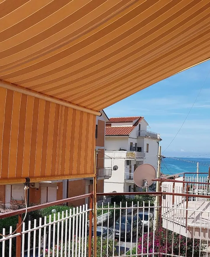 Ferienwohnung für 3 Personen, mit Ausblick und Balkon - 1