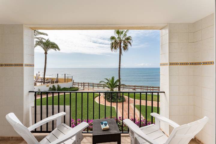 Haus am Strand - Voller Meerblick - Dona Lola Beach Resort - Marbella - Mijas in Urbanizacion Calahonda, Mijas