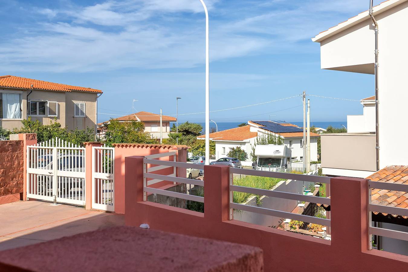 Appartamento intero, Appartamento "La Casa Al Mare" con terrazza e balcone in comune in Lu Bagnu, Castelsardo