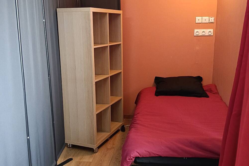 Appartement entier, Loft Neuf 47 m2 entre Vercors et au pied de la Chartreuse très confortable in Saint-Martin-le-Vinoux, Isère