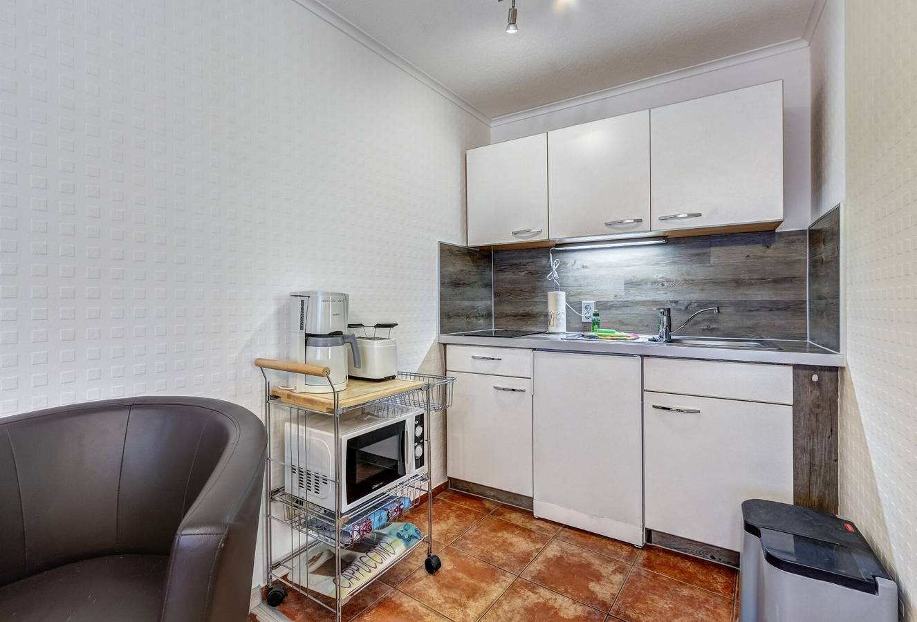 Ganze Wohnung, Ferienwohnung 'Ahlbeck 4' mit Gemeinschaftsterrasse und Wi-Fi in Drei Kaiserbäder, Heringsdorf