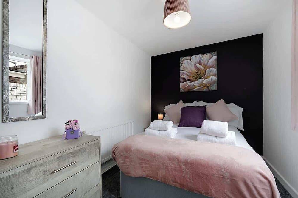 3 Bed in Sunderland, Free Wi-Fi! in Sunderland