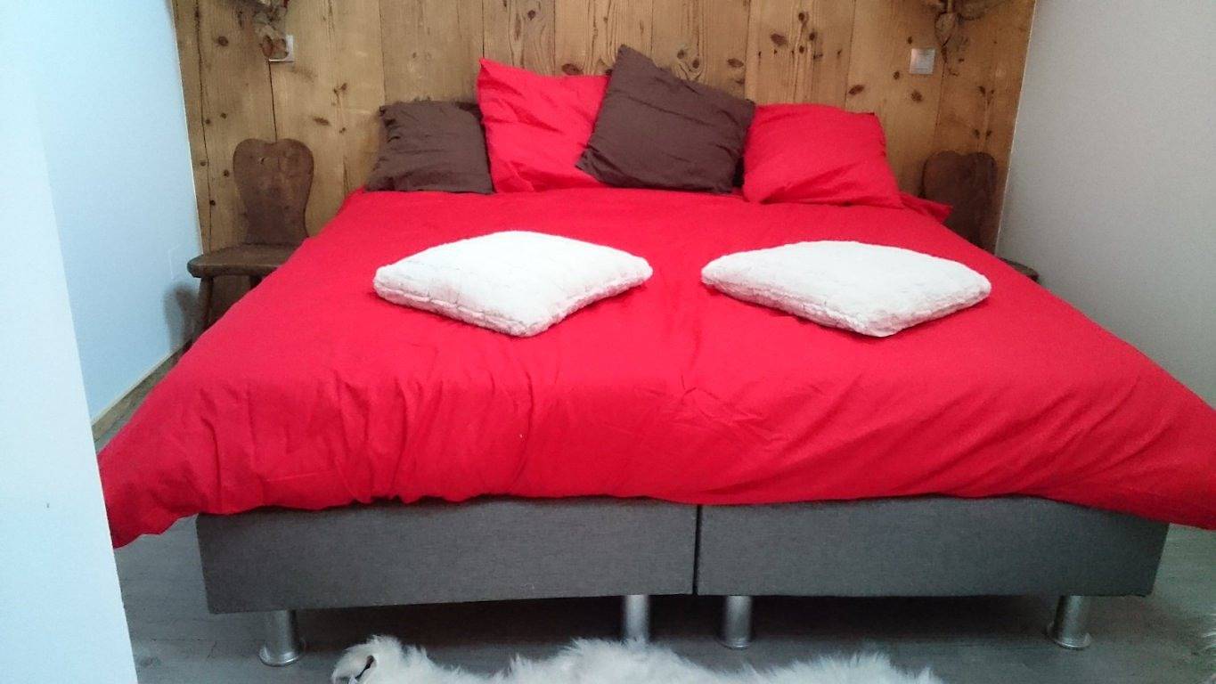 Ferme familiale Chez Lili - Chambre La Rochette in Alex (Annecy), Région d'Annecy