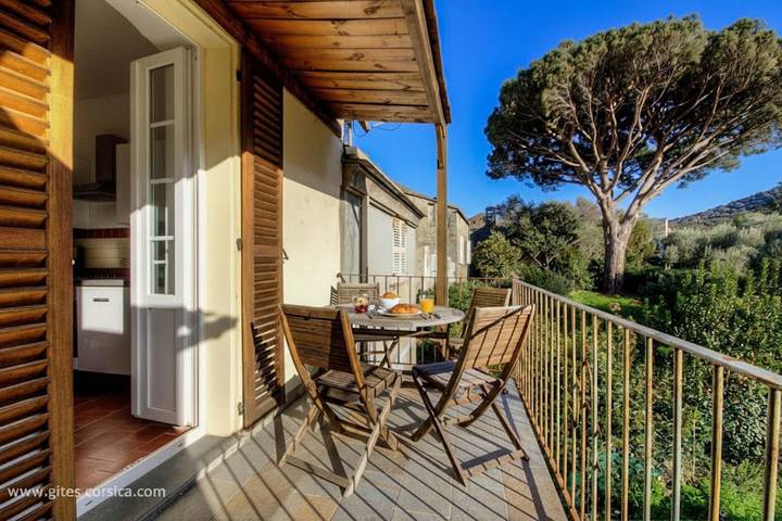 Gîte pour 5 personnes, avec Terrasse à Luri - 2