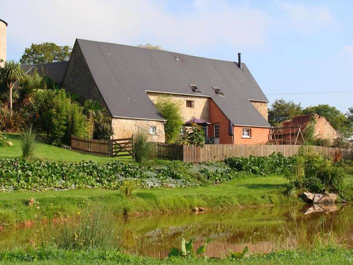 Location de vacances pour 9 personnes, avec vue et jardin à Montmartin-en-Graignes - 2