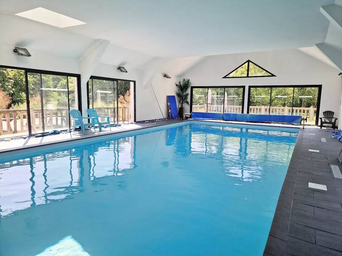 Mobil Home 3 estancias 4 Personas sin Sanitario (2 adultos y 2 niños -40 kgs) in Pont-Scorff, Côte des Mégalithes