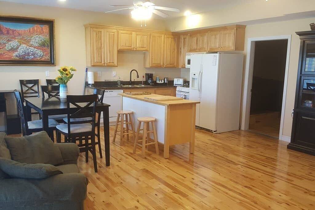 3 Schlafzimmer Haus - 23 Meilen von Zion in Hurricane, Zion Nationalpark