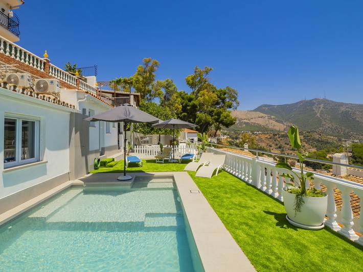 Appartement entier, Cubo's La Santa Maria Mijas Pool & Sea View in Mijas Pueblo, Mijas