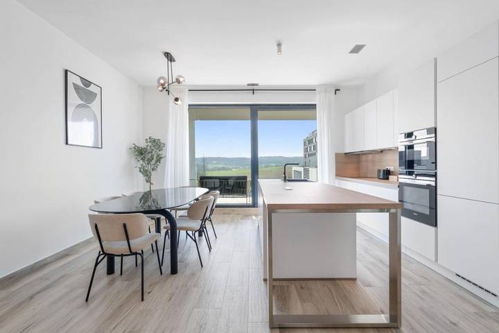 Gîte pour 6 personnes, avec terrasse à Esch-sur-Alzette