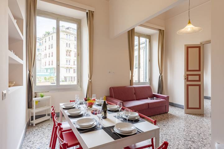 Vacation rental for 10 people in Genoa