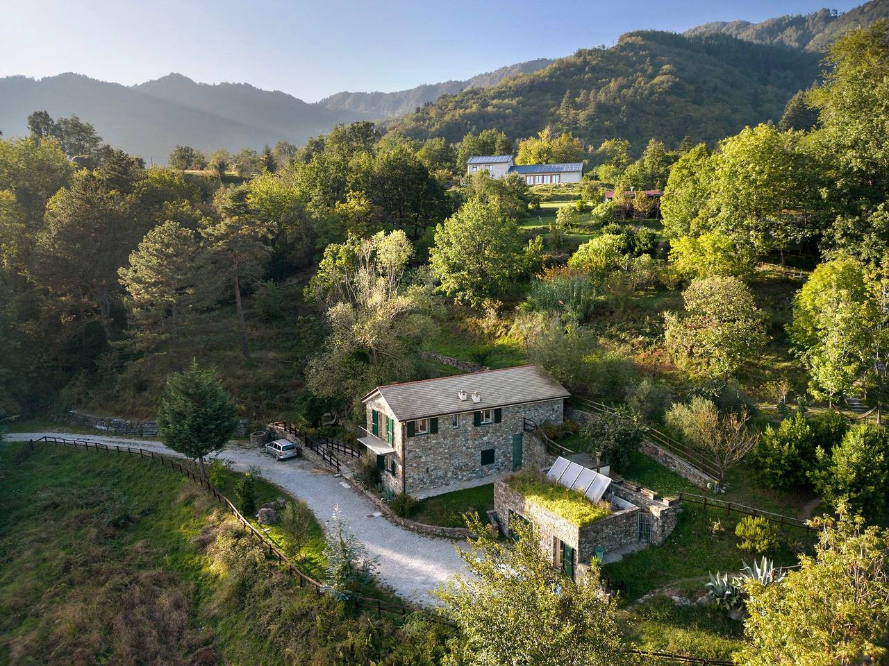 Appartamento intero, Appartamento 'Il Mulino - Appartamento Terra' con vista sulle montagne, giardino in comune e balcone in Bertigaro (Borzonasca), Borzonasca