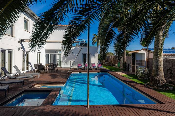 Ferienhaus für 10 Personen, mit Balkon und Garten in Cala Figuera - 2