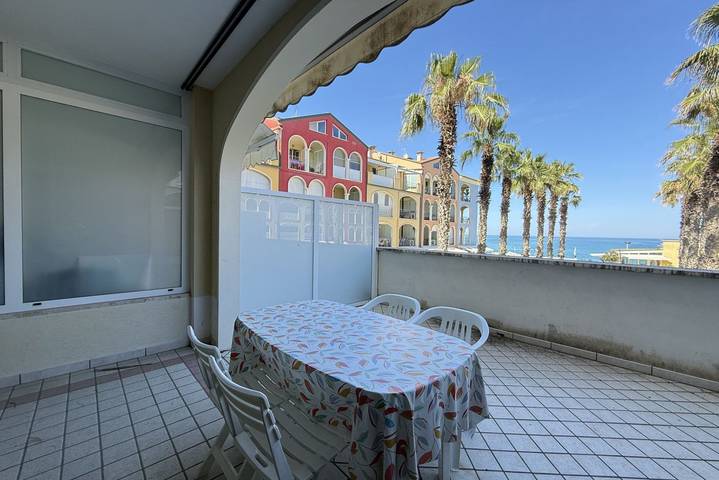 Ferienwohnung für 3 Personen, mit Balkon/Terrasse in Marche - 2
