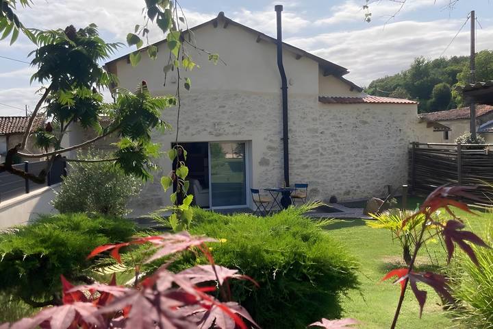 Casa rural para 2 personas, con jardín - 1
