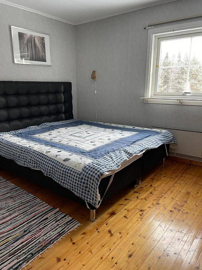 Gîte pour 7 personnes, avec vue sur le lac ainsi que vue et jardin, animaux acceptés à Jokkmokk - 2