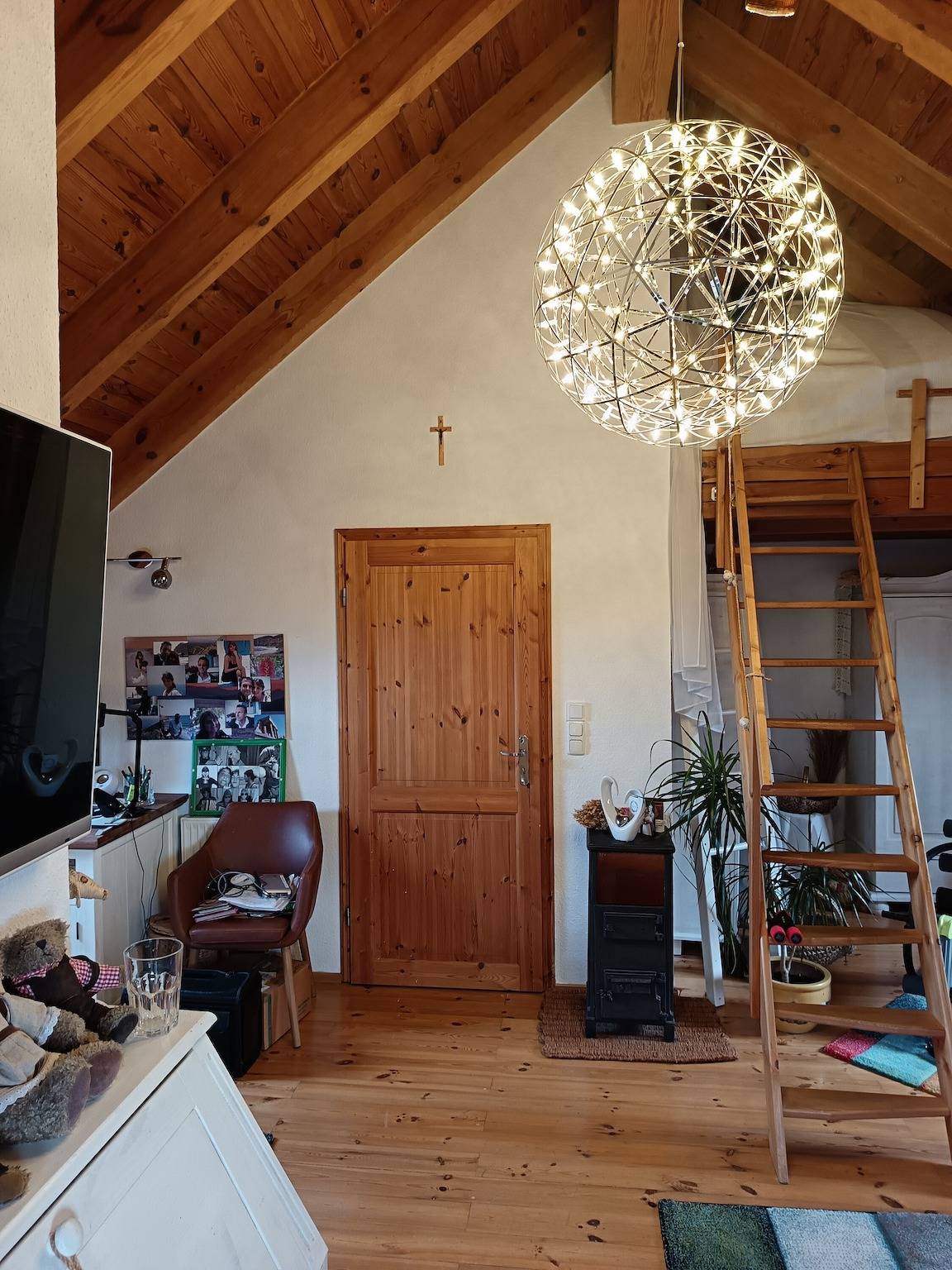 Apartment „Blütenlicht“ mit Bergblick, Gemeinschaftsterrasse und Wlan in Hameln, Weserbergland