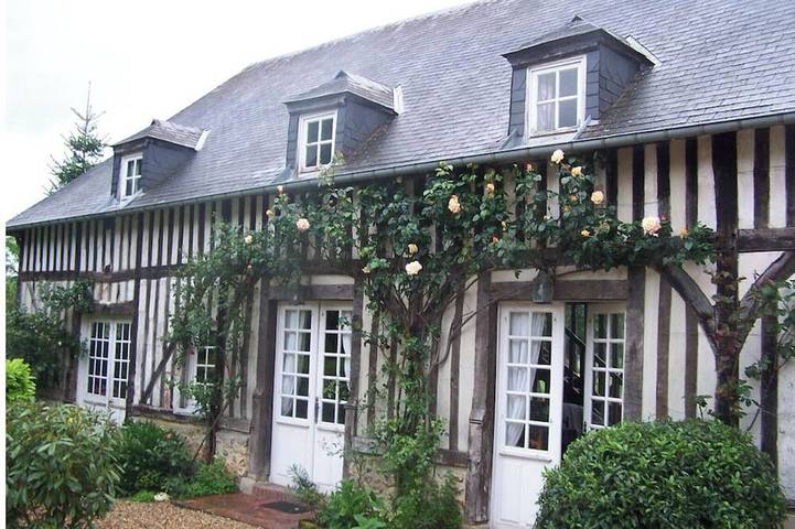 Location de vacances pour 12 personnes, avec jardin à Les Authieux-sur-Calonne