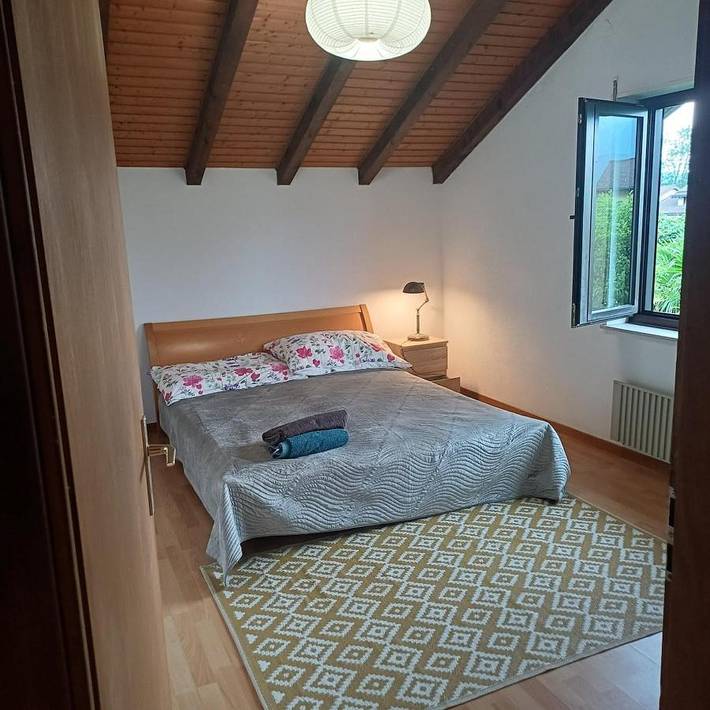 Gîte pour 2 personnes, avec Jardin et Vue à Port-Valais