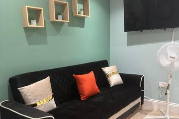 Holiday Apartment for 4 People in Ealing, London, Photo 1