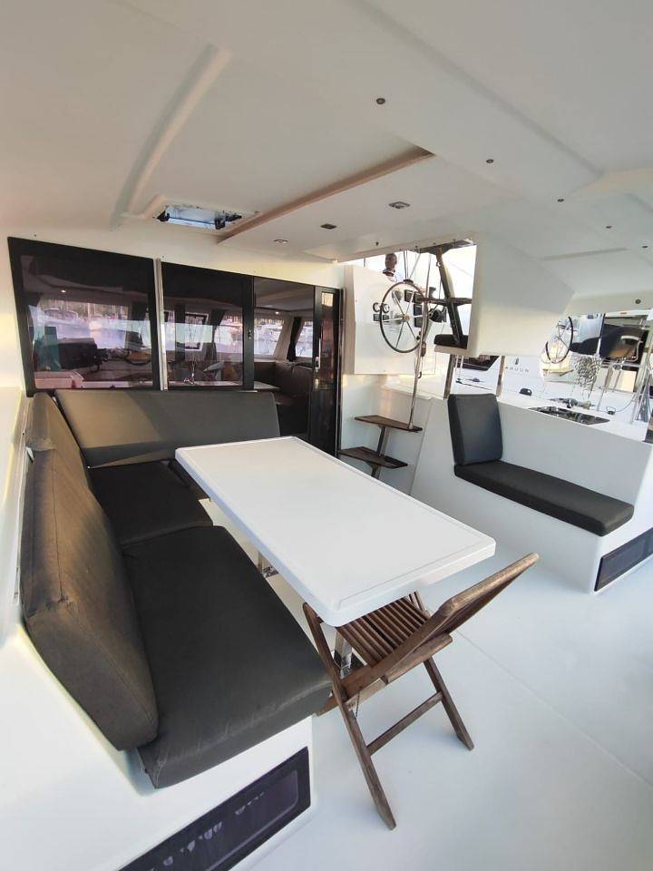 Bateau pour 6 personnes in Martinique