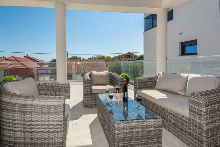 Ferienwohnung für 5 Personen, mit Balkon und Balkon/Terrasse auf Vir - 3